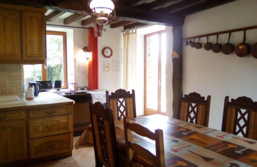 Sainte-Marguerite-d'Elle House | La ferme de la Baconnerie : LA CIDERIE gite near the landing beaches