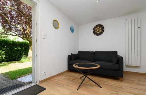 Pluneret House | La Fleur de Vie