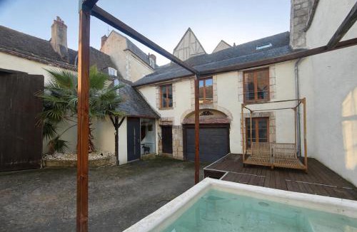 Bourges Apartment | La Galerie - Mini Piscine - Bourges Originale