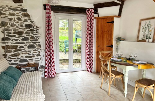 Le Mene Bed & Breakfast | La Haye D'armor, Gite au Calme à la Campagne, Animaux de Compagnie Acceptés!