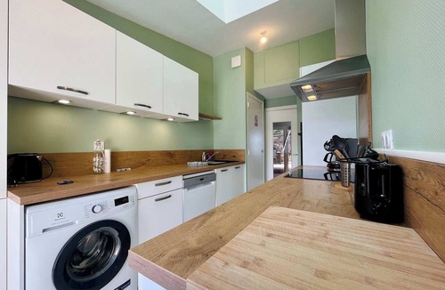 Isigny-sur-Mer House | La Maison Bleue, Authentic Fishermans House