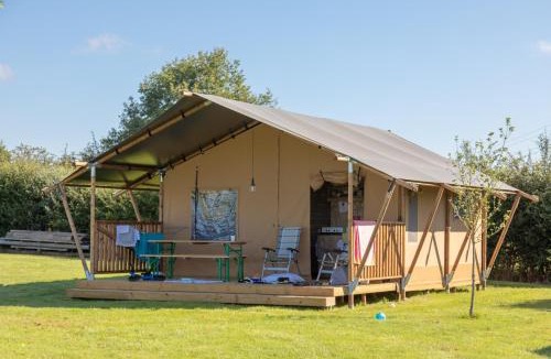 Versaugues Other | La Maison Bornat