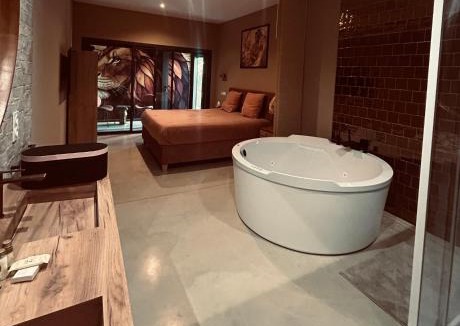 Torreilles Bed & Breakfast | La Maison Coloniale Suites privatives de prestige