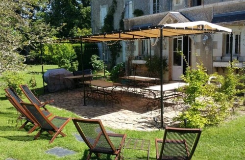 Bagneux Villa | La Maison de Philippine-Gite 22 pers-piscine-parc