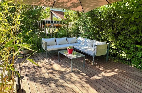 Rully House | La Maison des Roses - A charming house with a garden