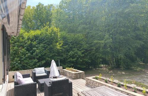 Plaimpied-Givaudins House | La maison du bois, 10 minutes de l'A71, 10 minutes de Bourges