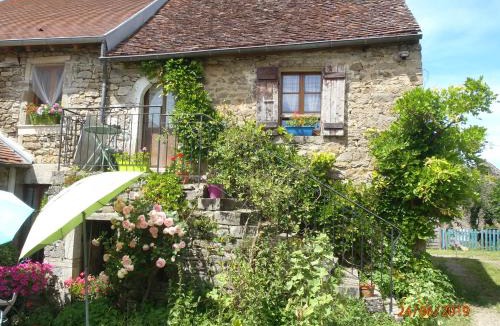 Ecutigny House | La maison du Gué
