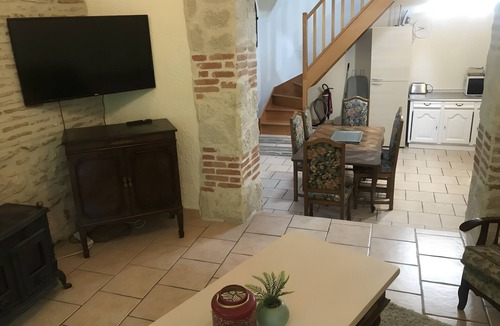 Penne-d'Agenais House | La Maison du Jardin – Country Estate with Large Pool and Wi-Fi