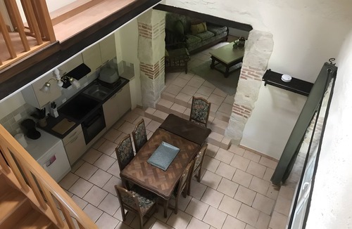 Penne-d'Agenais House | La Maison du Jardin – Country Estate with Large Pool and Wi-Fi