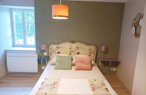 Autigny-la-Tour Apartment | La Maison Du Meunier Avec Terrain