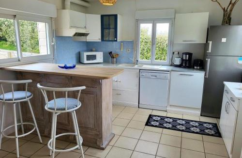Bretteville-sur-Ay House | La Maison Du Rivage