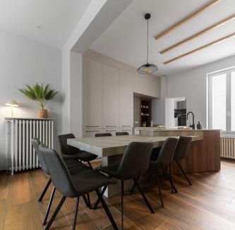 Cœur de Ville House | La maison Dubessay - Grande Maison de ville avec terrasse