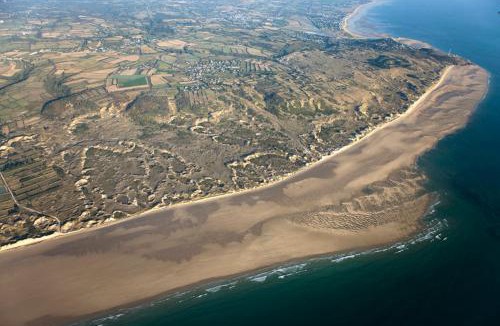 Les Moitiers-d'Allonne House | La Maison des Dunes - Proche Plage - Jardin - Wifi - TheGoodBnb