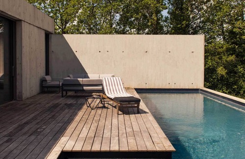 Labastide-Marnhac House | La Maison H by Boutique , a Modernist Villa