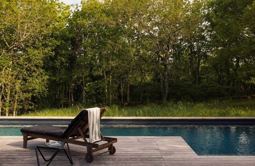 Labastide-Marnhac House | La Maison H by Boutique , a Modernist Villa