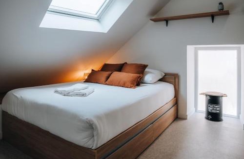 Chateauroux Apartment | La Maison MMM - Proche Centre & Commerces