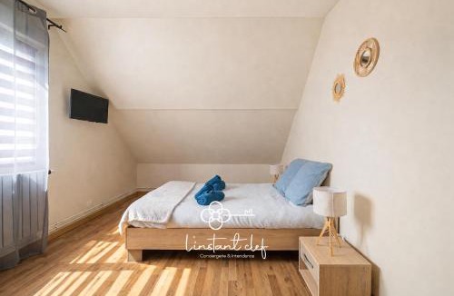 Le Mans House | La Maison Rose du Circuit - Confort & Terrasse