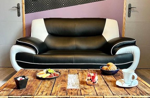 Nevers Apartment | * La Maisonette * avec Sauna & Hammam privatifs