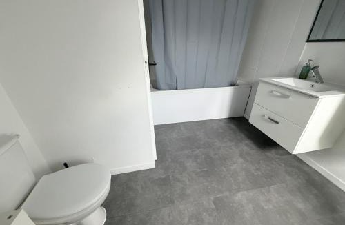 Ruille-en-Champagne Apartment | La nouvelle école
