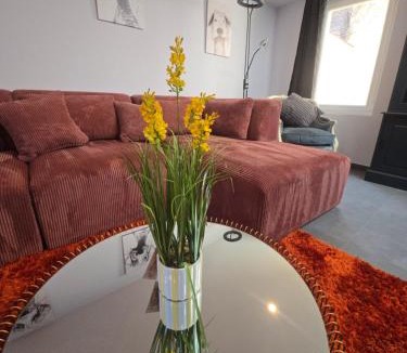 Gueron House | La Parenthèse - Maison pour 6 à 8 personnes avec Jacuzzi