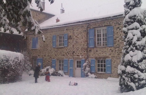 Saint-Hostien House | La Parenthese insolite