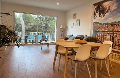 Saint-Clement-de-Riviere Apartment | La Pascaline, Appt 47m² 1er Étage Avec Belle vue
