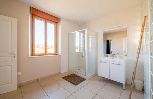 Doubs Apartment | La Perle Isolée- L'Essentiel - Appartement de 100m2