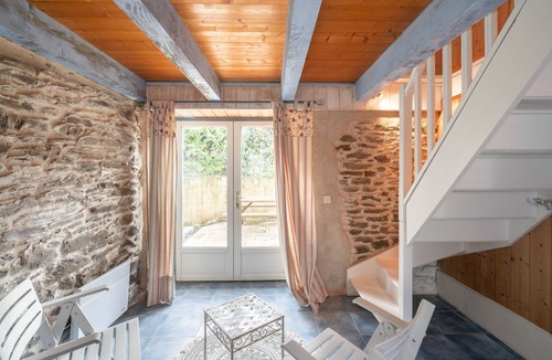 Kerherou House | La Petite Chaumière - One Bedroom House, Sleeps 4