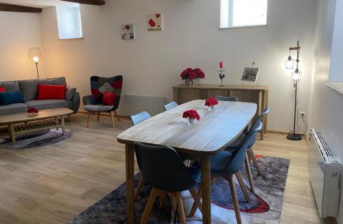Marcheseuil House | La petite Cocotte