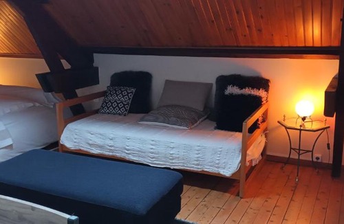Curey House | La Petite Ecole de la Baie