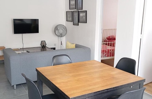Saint-Florent-le-Vieil Apartment | La Petite Florentine