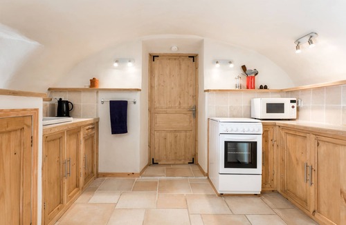 Lablachere House | La Petite Grange - Converted vaulted barn - South Ardèche - 2 ensuite bedrooms