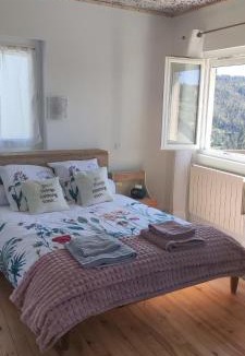 Monistrol-sur-Loire Villa | La petite maison d'Hose