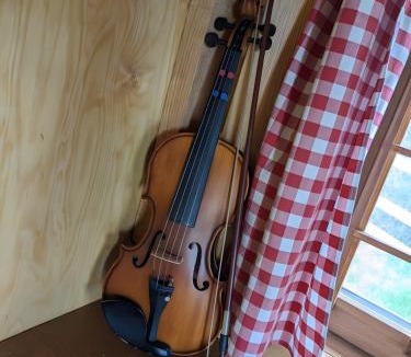 Lafarre House | La Petite Maison Dans La Prairie