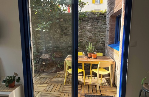 Rive Droite House | La petite maison de Recouvrance *