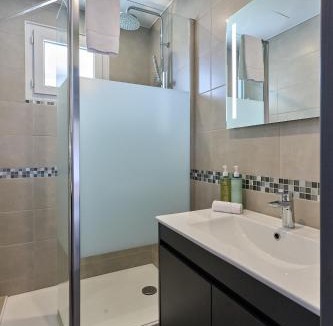 Nevers Apartment | La Providence proche Gare