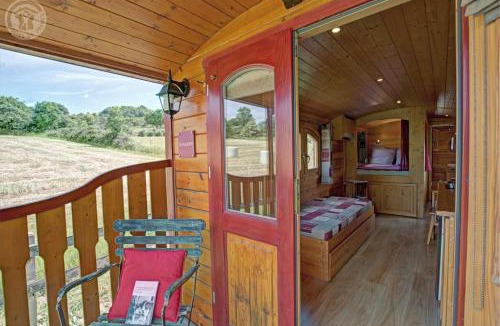 Palogneux Bed & Breakfast | La roulotte à la ferme