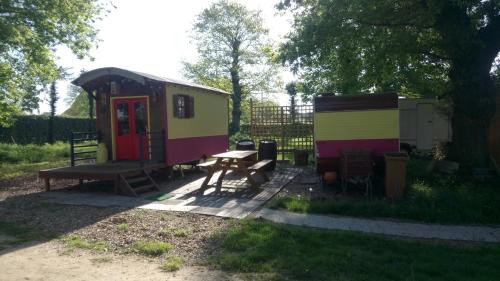 Bains-sur-Oust Other | La Roulotte CHAINOUX
