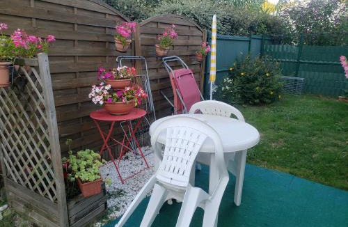 Etaules Bed & Breakfast | La salamandre, Chambre d'hôtes