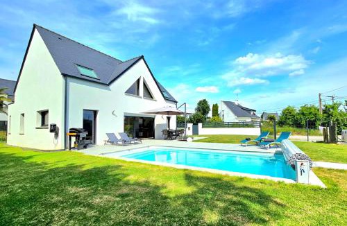 Le Tour-du-Parc Villa | La Saline, Villa avec piscine à 450m des Plages