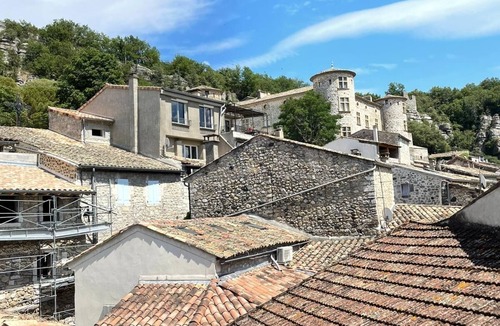 Vogue House | La Secrète