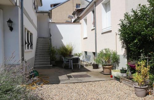 Champ-Capelet House | La Sichonnette