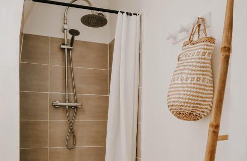Oppedette Apartment | La Source