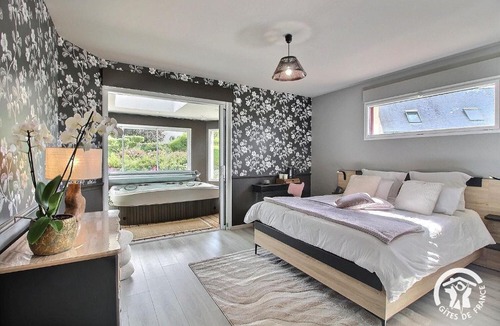 Paimpol Bed & Breakfast | La suite orchidée
