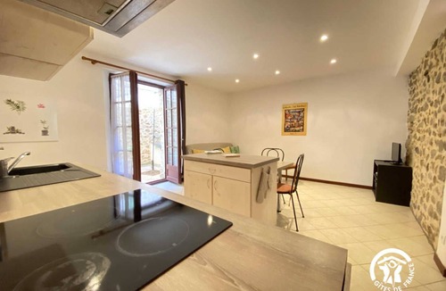 Villefranche-de-Conflent House | La Terrasse des remparts