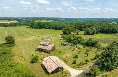 Sainte Croix de Beaumont House | La Toutounelle