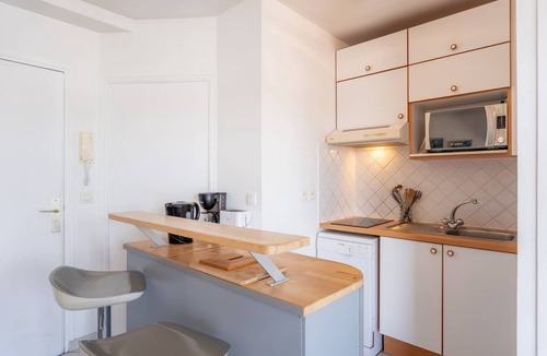 La Trinite-sur-Mer Apartment | La Trinité/Mer - 2-room apartment -31m²- Port view