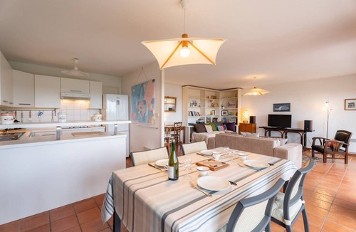 La Trinite-sur-Mer Apartment | La Trinité/Mer-3-room apartement-73m²-Port view-Wifi