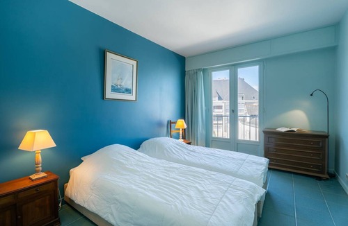 La Trinite-sur-Mer Apartment | La Trinité/Mer - 3-room apartment - 70m²-Port view