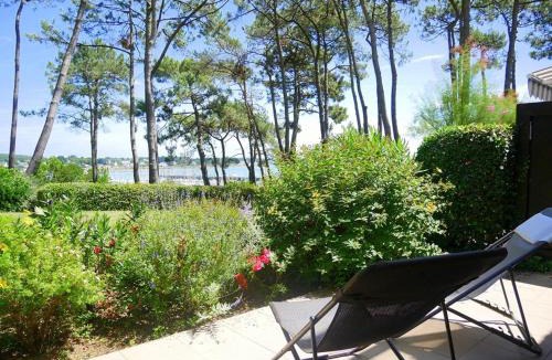 La Trinite-sur-Mer Apartment | La Trinité-sur-Mer : Appartement 3 pièces, 73m² avec Wifi et Parking - FR-1-477-173